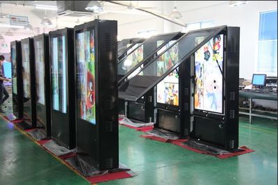 戶外廣告機未來發展的潛在危機與挑戰
